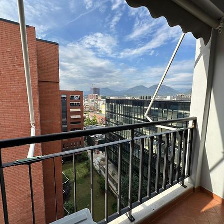 Your Apart Hotel 티라나 외부 사진
