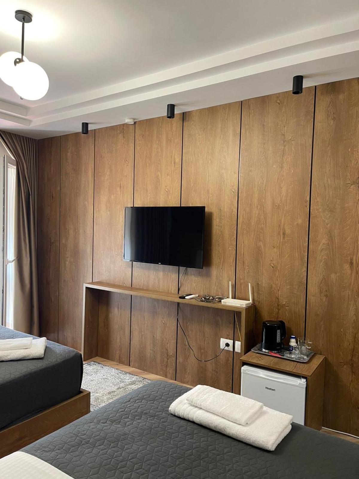 Your Apart Hotel 티라나 외부 사진